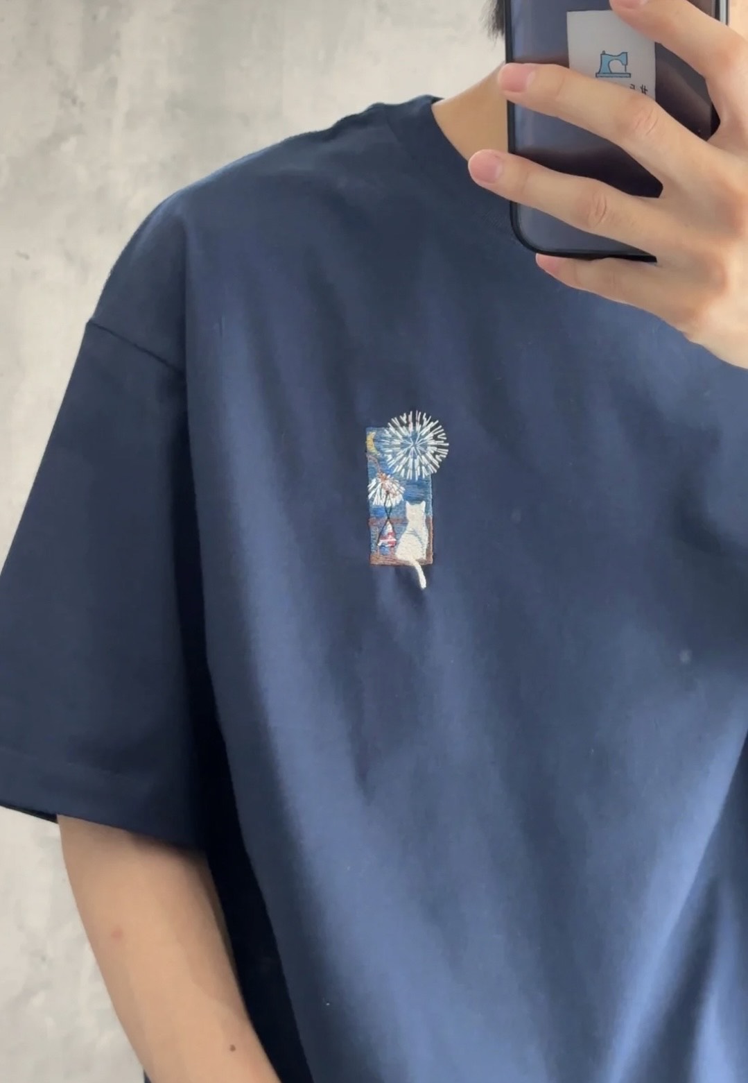 【新作】花火に見惚れる猫