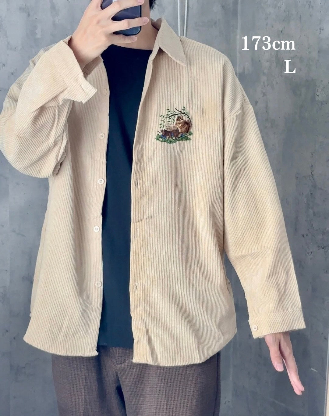 リスのティータイム