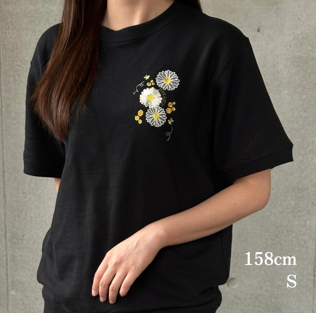 【新作】デイジーとミツバチ