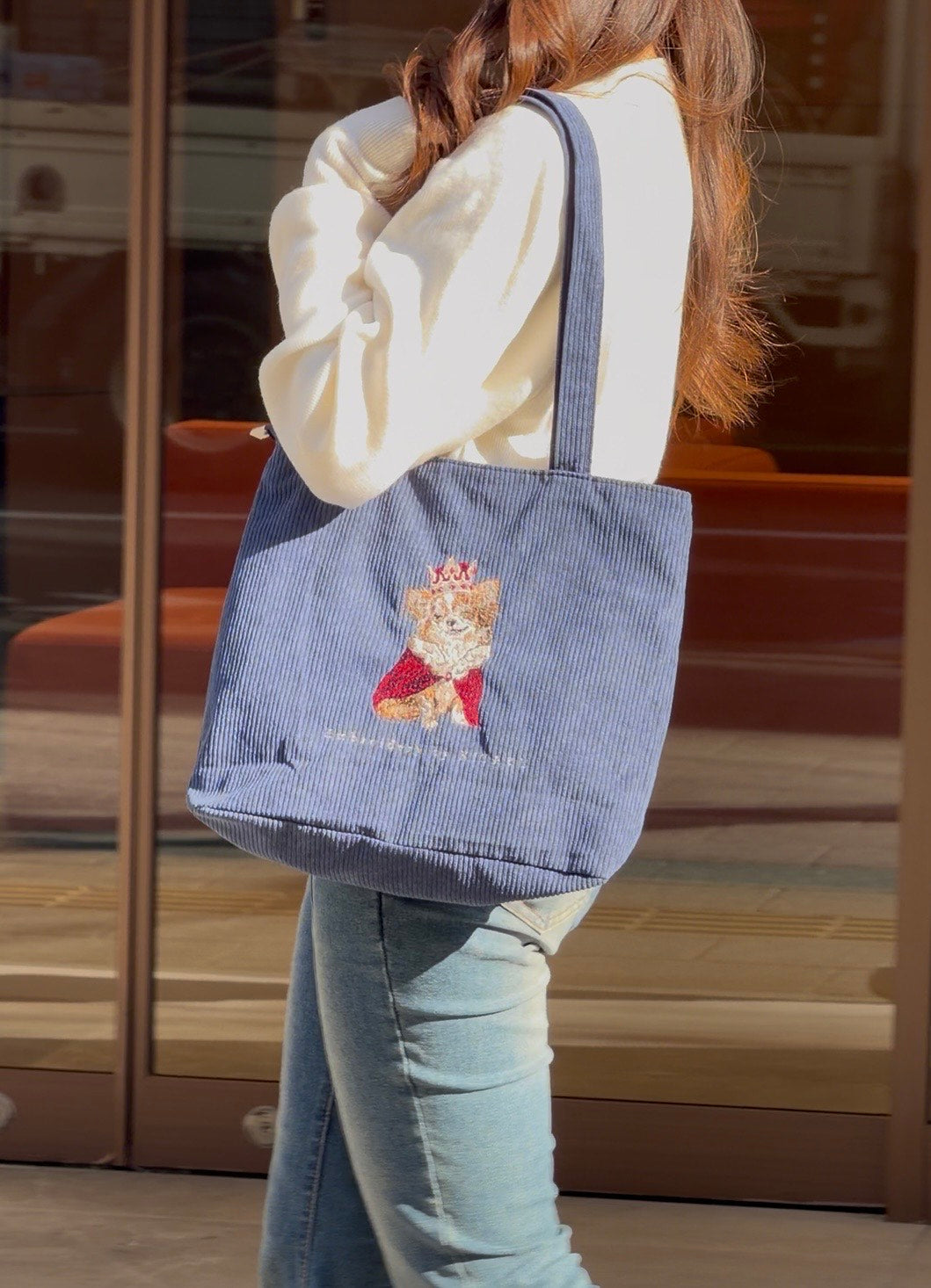 王様チワワのトートバッグ