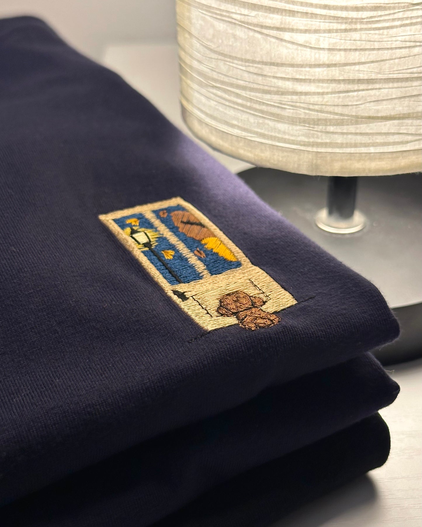 帰りを待つわんこ（半袖）