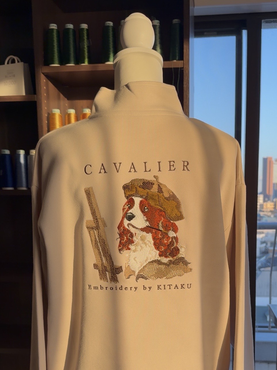 キャバリア画伯のハーフジップ