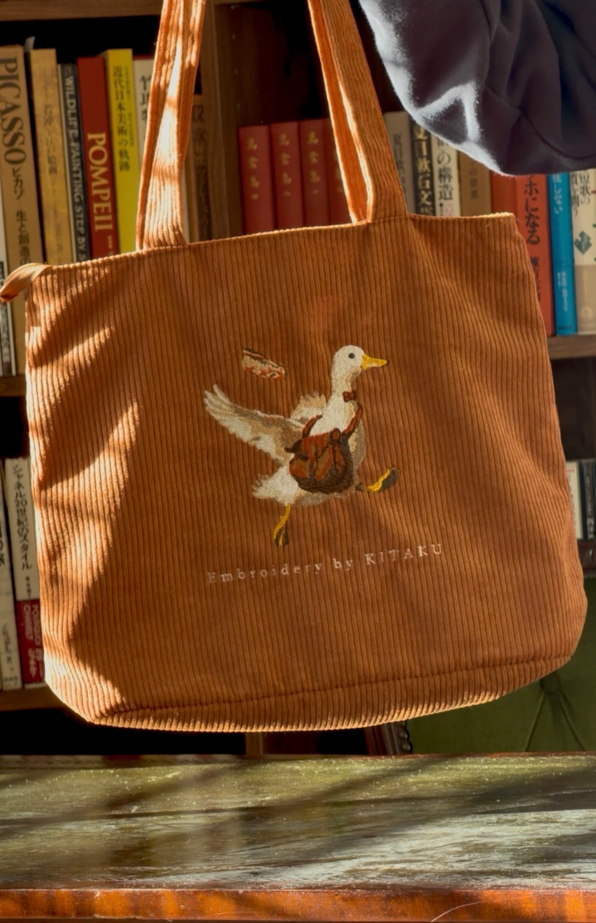 通勤ダックのトートバッグ