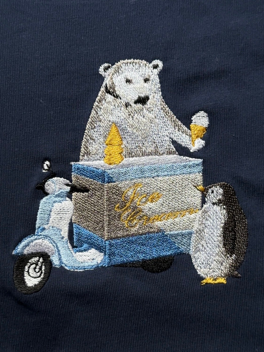 【新作】アイスを買うペンギン