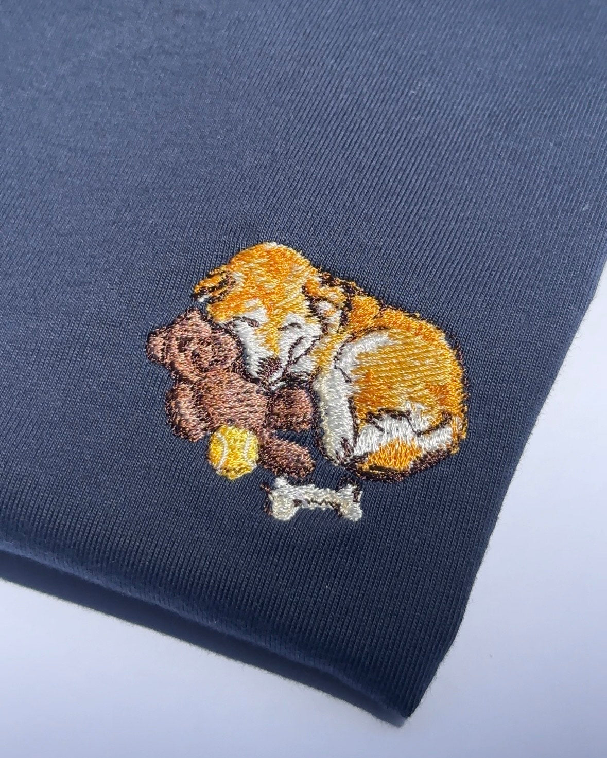 【新作】遊び疲れたわんこ