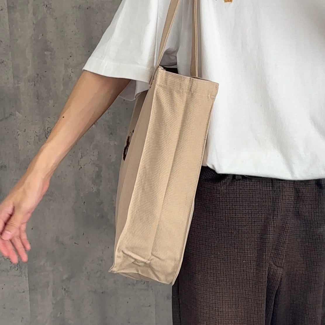 【新作】シュナウザーとカフェ