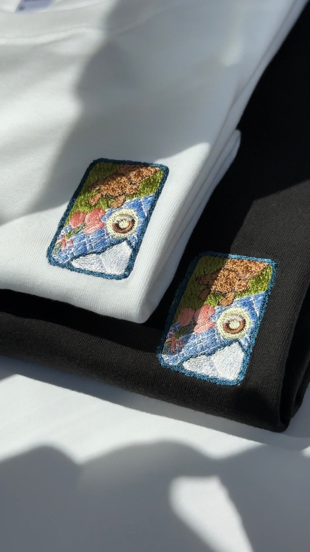 ドーナッツを狙うわんこ（半袖）